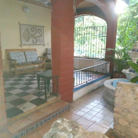 Mayflower Hotel & Hostal Puerto Escondido  Exterior foto