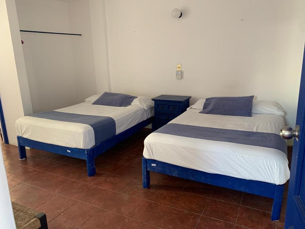 Mayflower Hotel & Hostal Puerto Escondido  Exterior foto