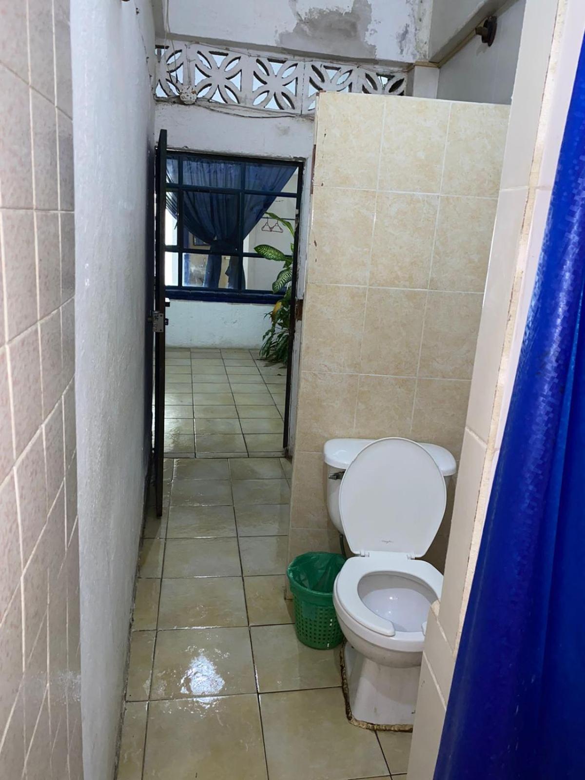 Mayflower Hotel & Hostal Puerto Escondido  Exterior foto